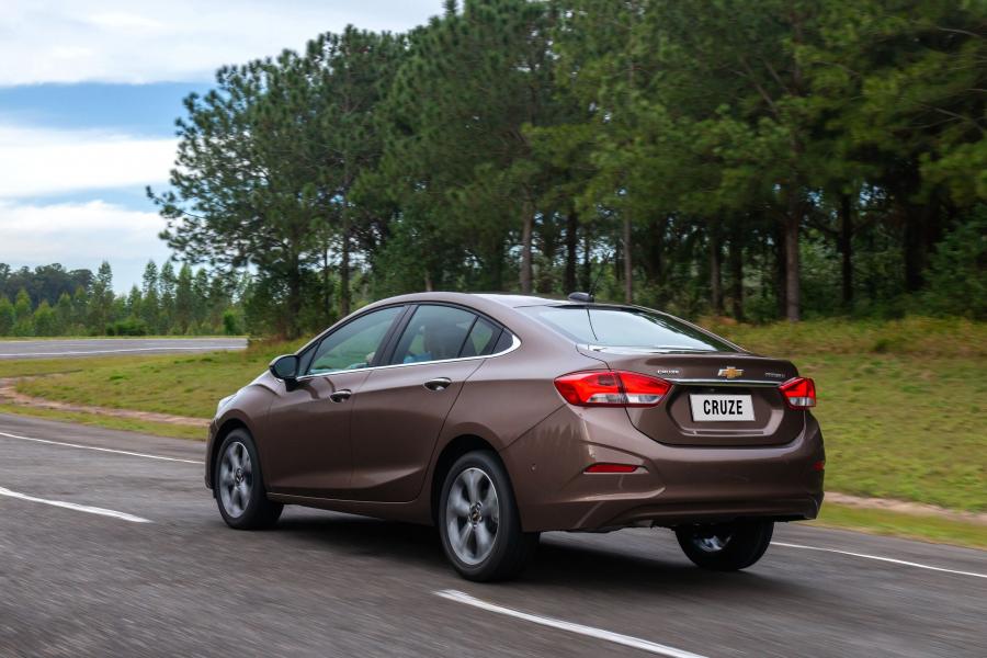  Chevrolet Cruze Premier 2019 года  (LA) (фото 14 из 21)
